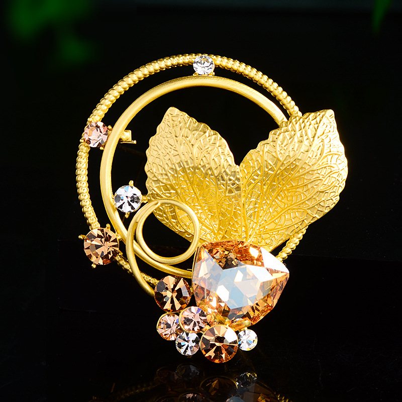 Trâm Cài Áo Lá Vàng Đính Pha Lê Ánh Kim - Hình ảnh 5