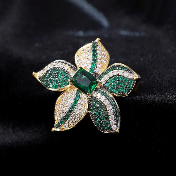 trâm cài áo hoa đính phale