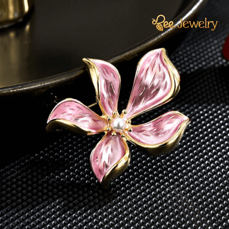 trâm cài áo bông hoa tráng men hồng