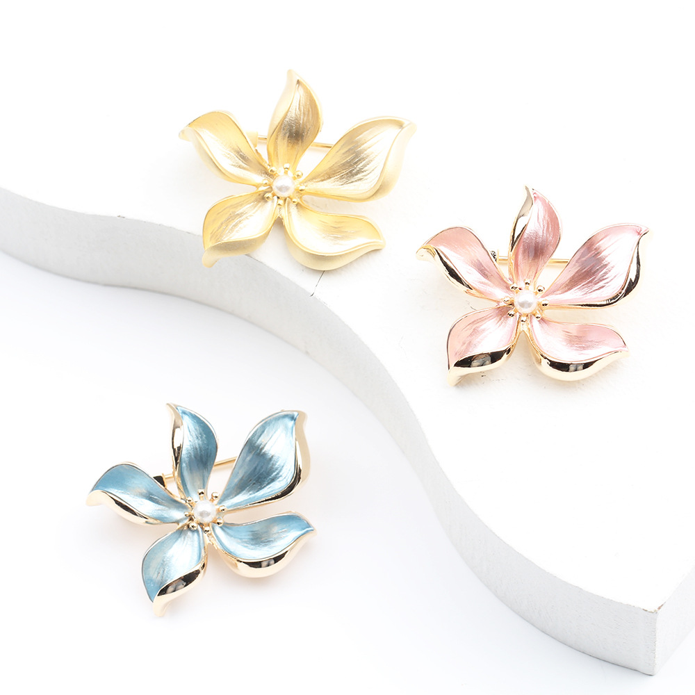 Trâm Cài Áo Bông Hoa Tráng Men Xanh - Hình ảnh 3