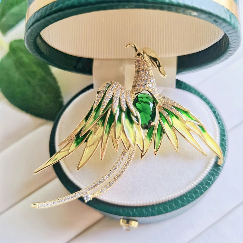 cài áo phượng hoàng lửa đính phale xanh vẻ đẹp thanh lịch