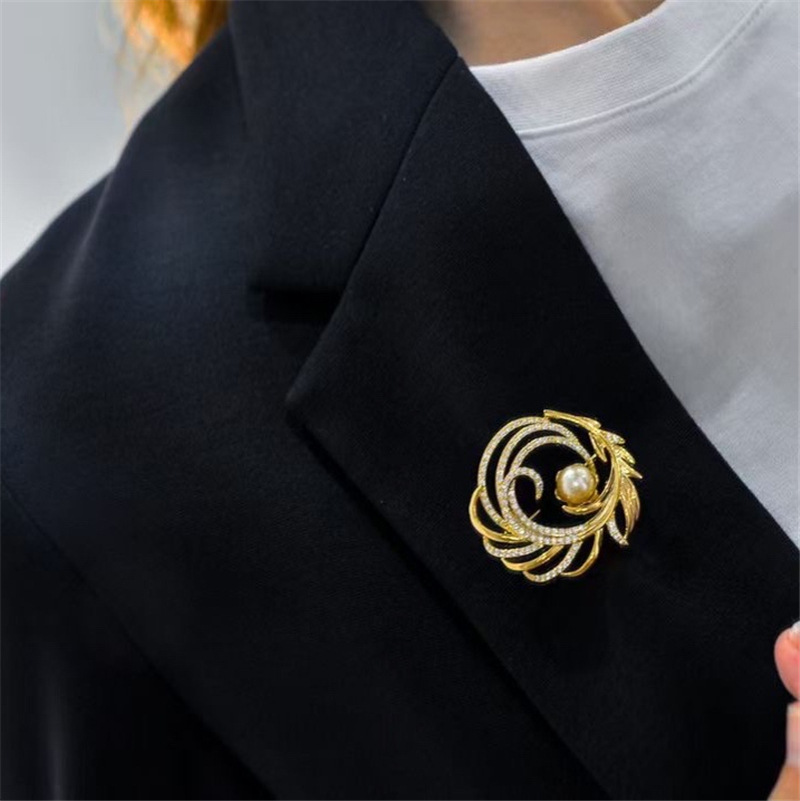 cách sử dụng ghim cài áo