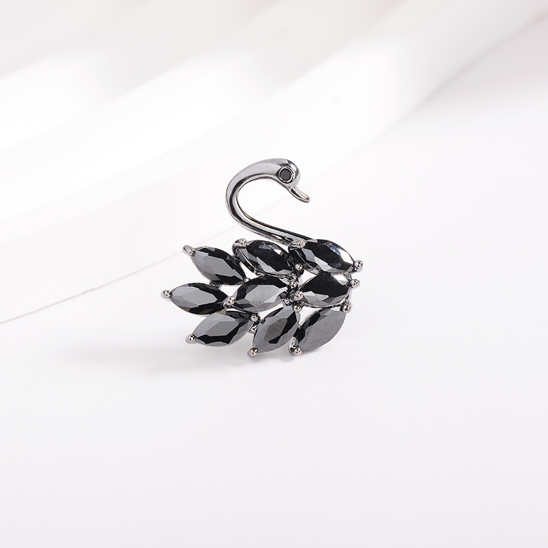 trâm cài áo thiên nga đính phale đen