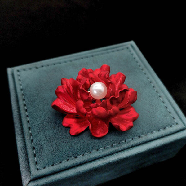 hoa mẫu đơn phụ kiện cài áo vét nữ