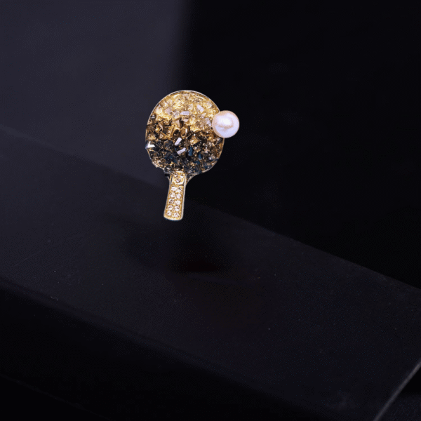 trâm cài áo vợt bóng bàn