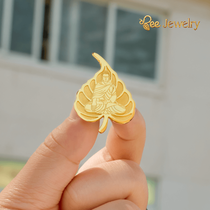 ghim cài áo lá bồ đề khắc phật