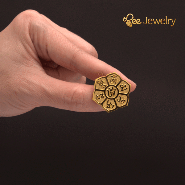 huy hiệu omani padme hum