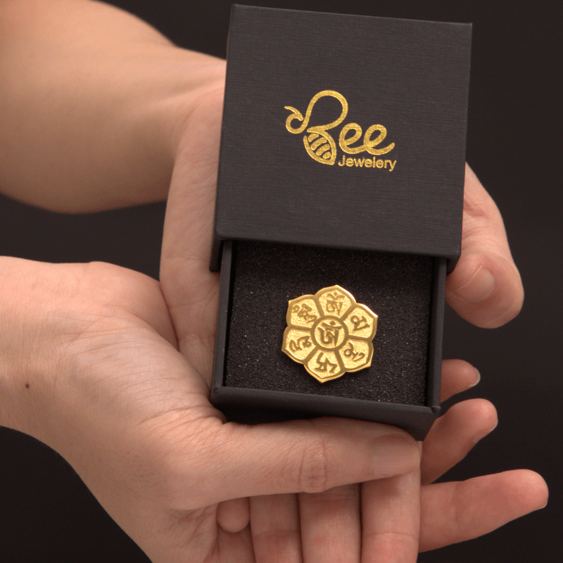 ghim cài áo huy hiệu omani padme hum