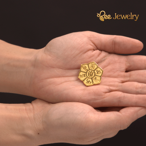 huy hiệu omani padme hum