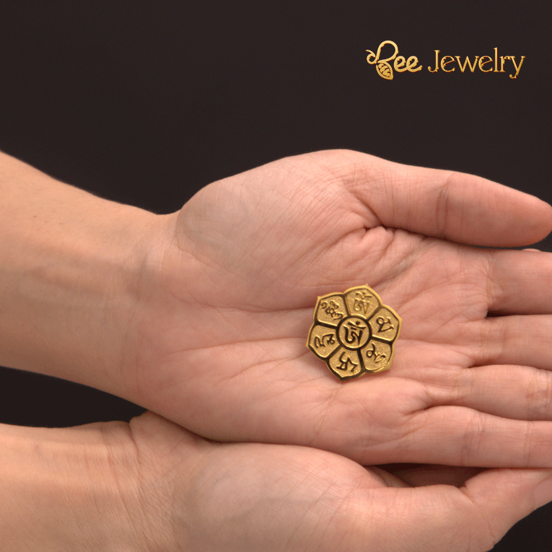 huy hiệu omani padme hum