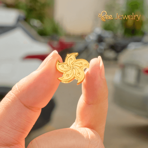 mẫu gia công huy hiệu mạ vàng