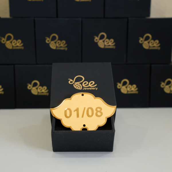 huy hiệu mạ vàng