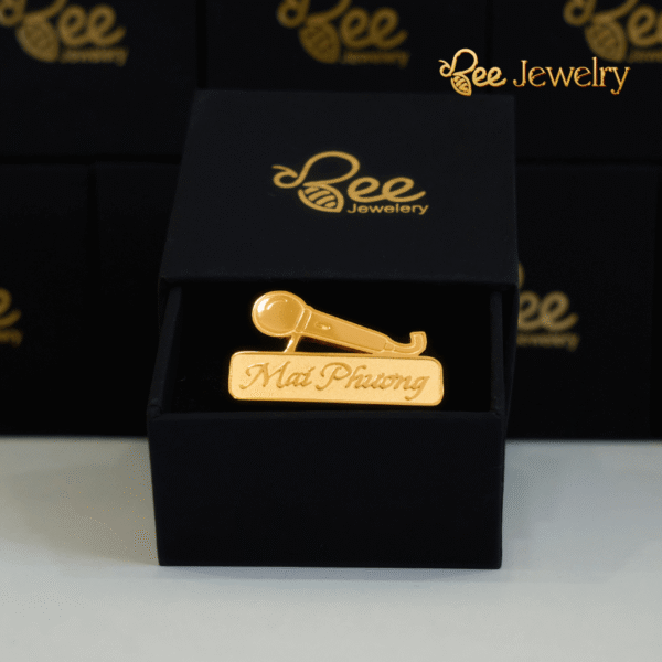 mẫu gia công huy hiệu mạ vàng cá nhân
