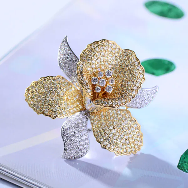 Trâm cài áo hoa lan đính kim cương cao cấp