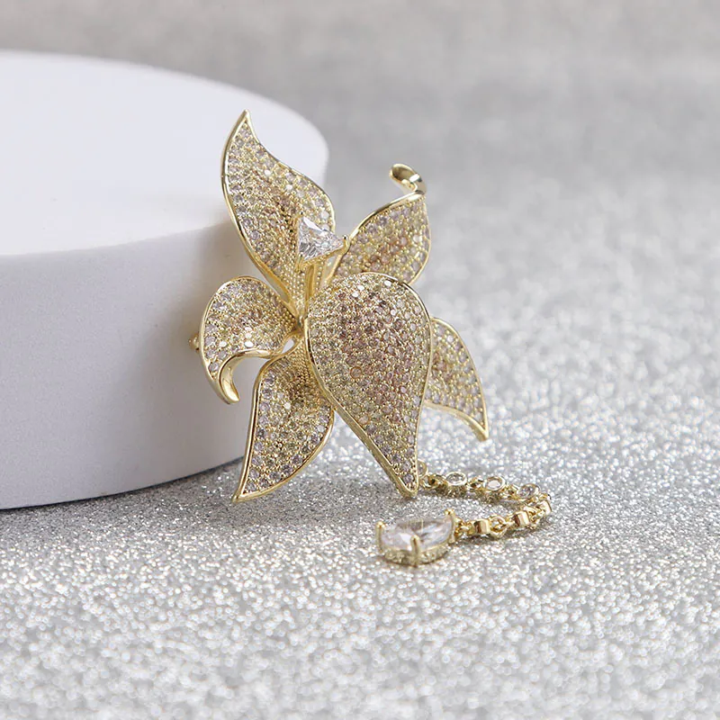Trâm Cài Áo Hoa Hoa Lily Vàng Đính Đá - Hình ảnh 6