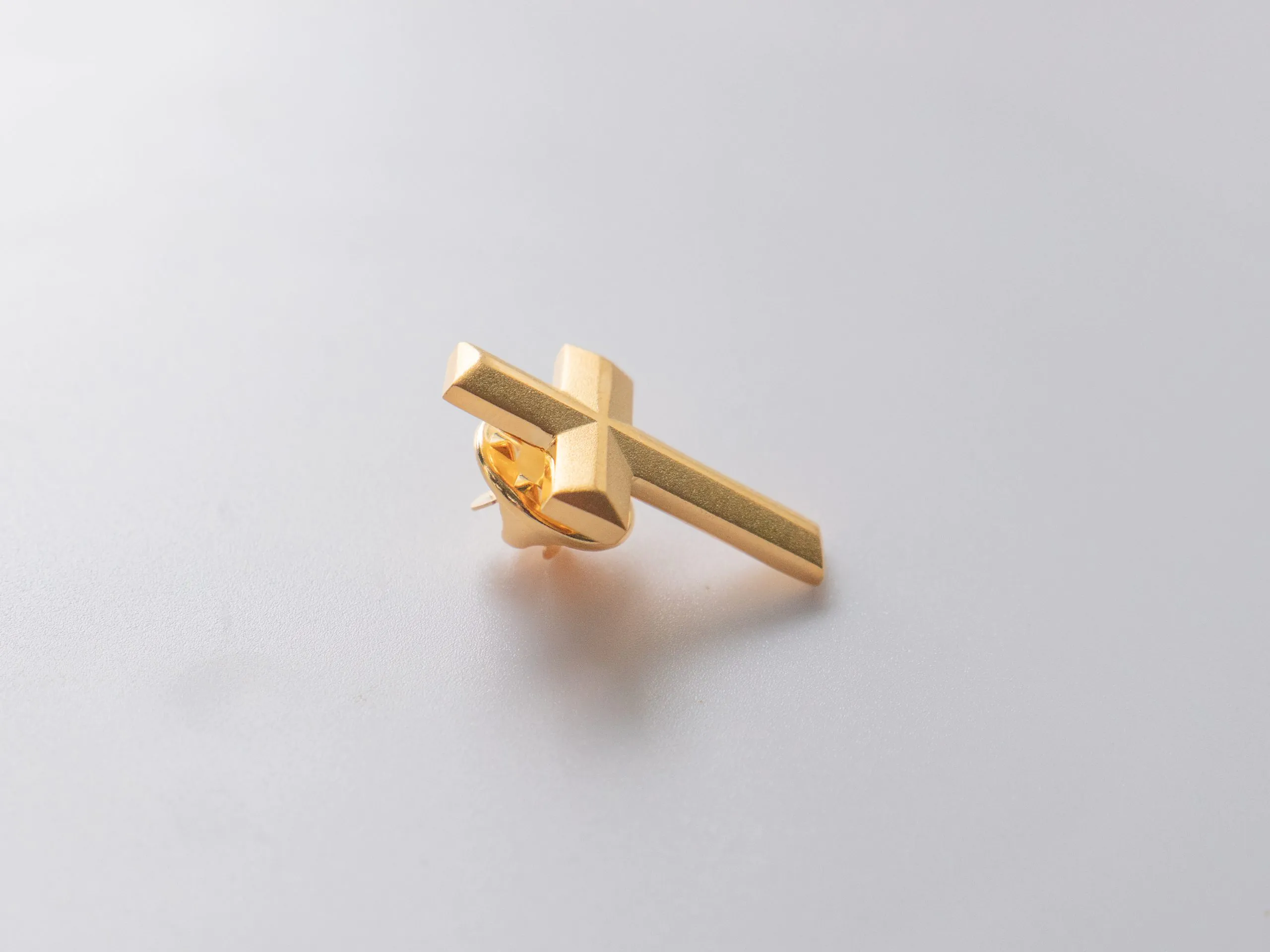 Ghim Cài Áo Thánh Giá Mạ Vàng 24K - Hình ảnh 3