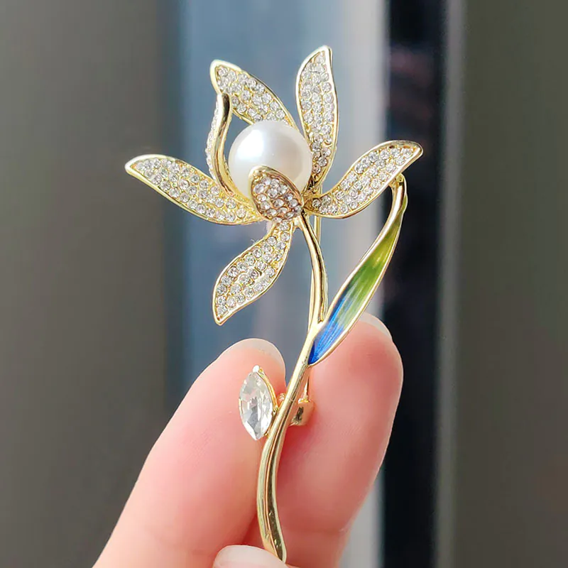 trâm cài áo cành hoa đính ngọc trai