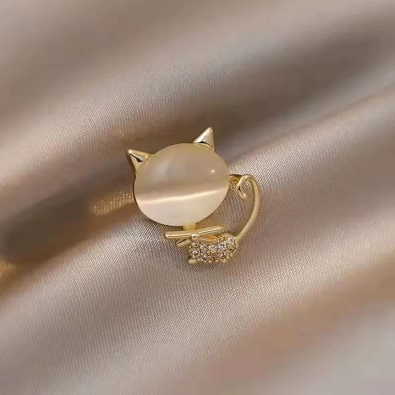 Pin Cài Áo Chú Mèo Đính Đá - Hình ảnh 3