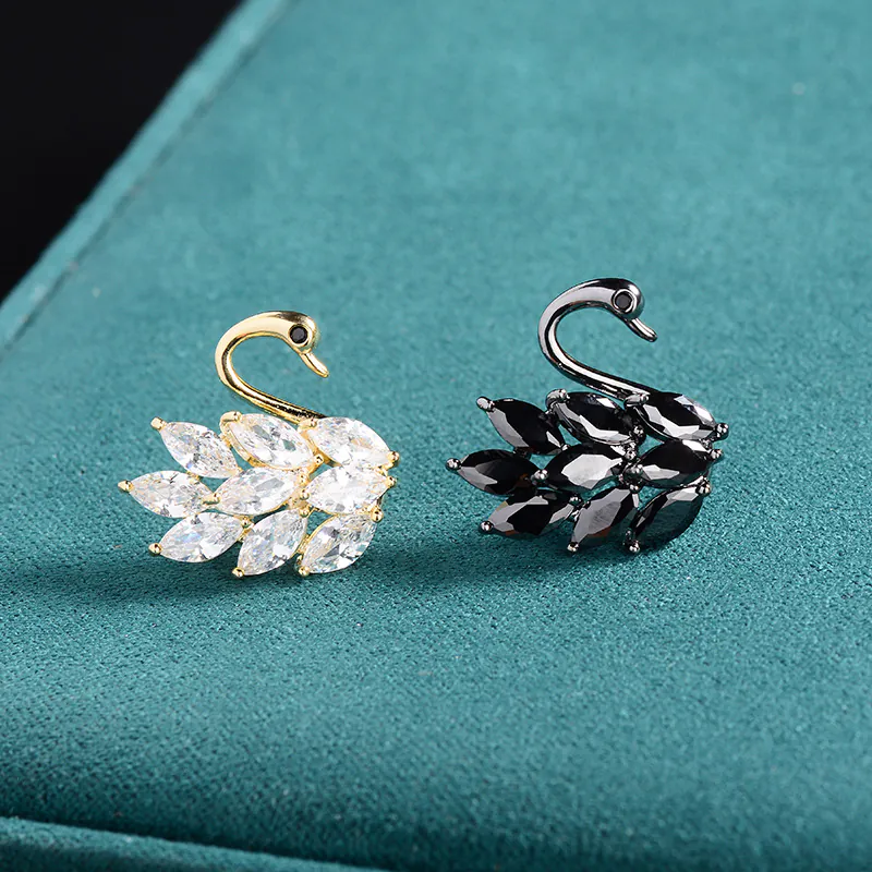 Pin Cài Áo Thiên Nga Đính Phale Trắng - Hình ảnh 4