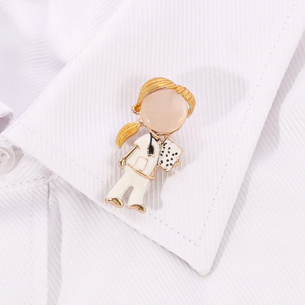Trâm Cài Áo Nữ Bác Sĩ Tráng Men - Hình ảnh 5