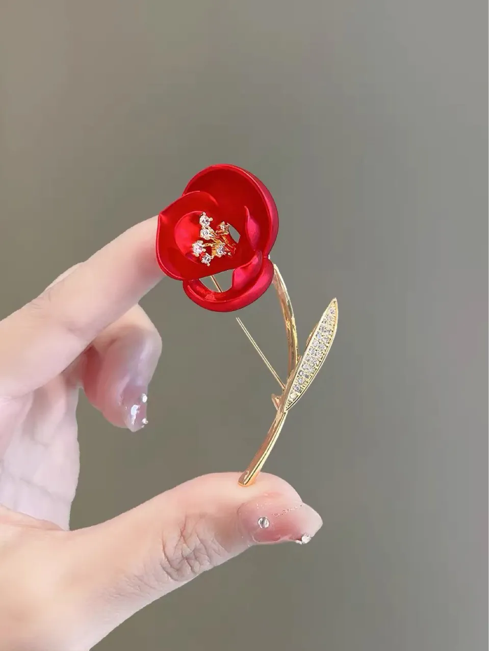 Trâm Cài Áo Hoa Hồng Đỏ Đính Đá Cao Cấp - Hình ảnh 2