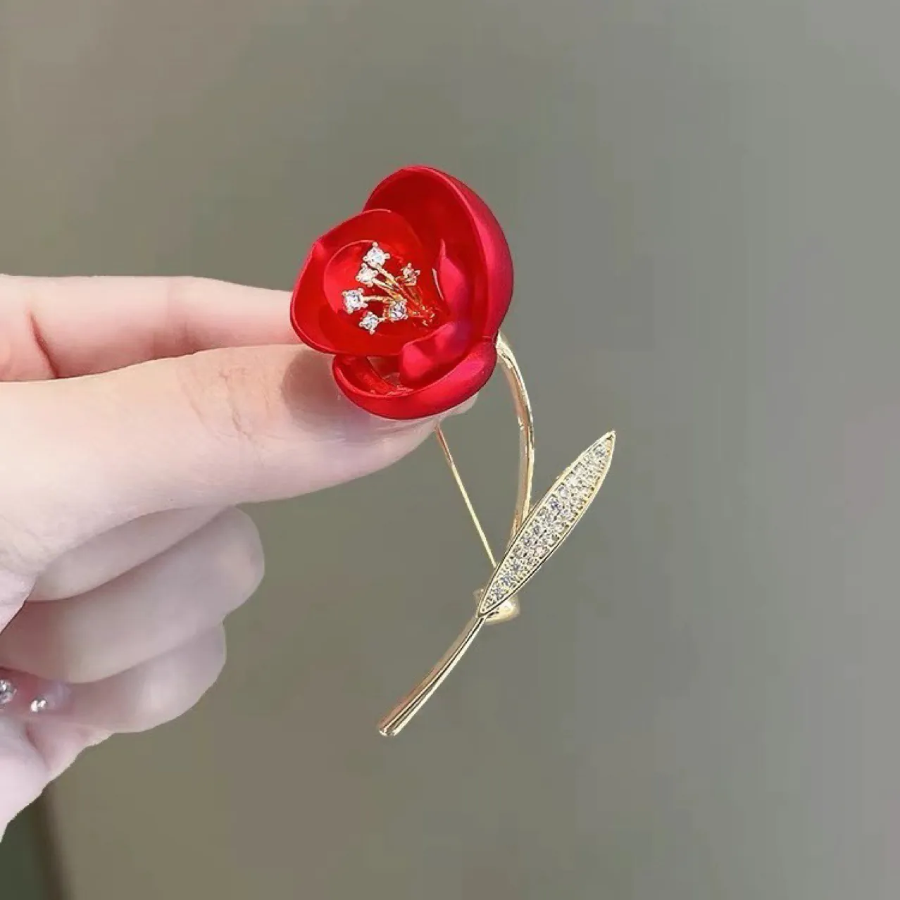 Trâm Cài Áo Hoa Hồng Đỏ Đính Đá Cao Cấp - Hình ảnh 3