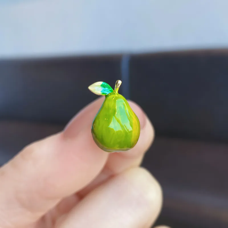 Pin Cài Áo Quả Lê - Hình ảnh 4