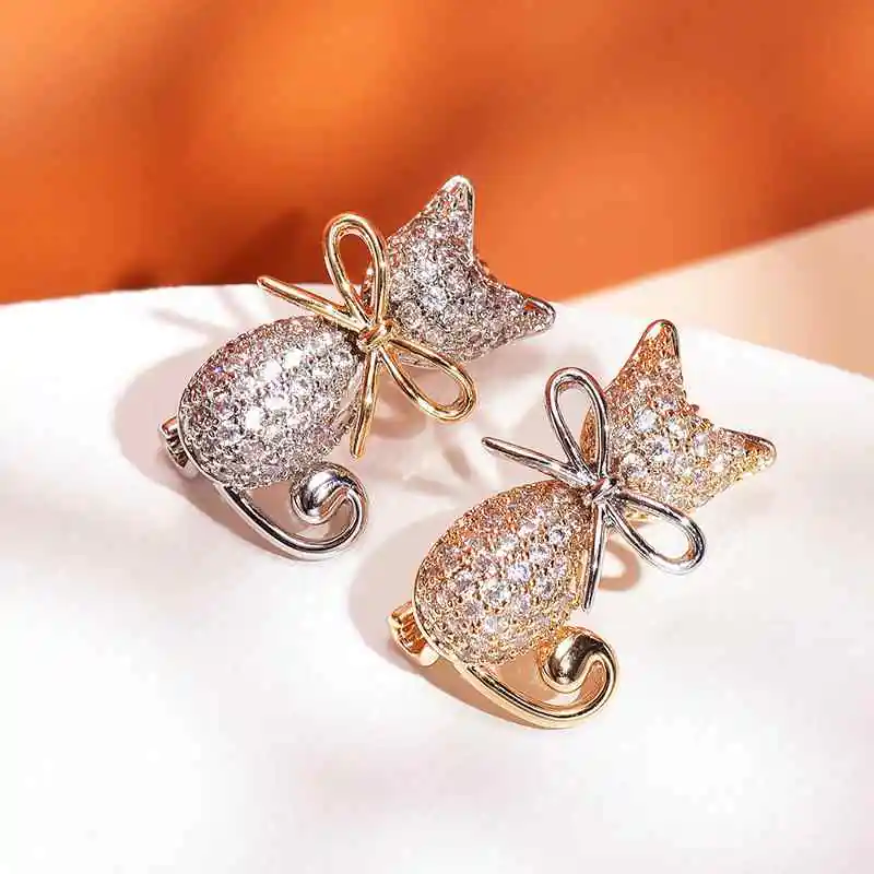 Pin Cài Áo Chú Mèo Đính Đá - Hình ảnh 4