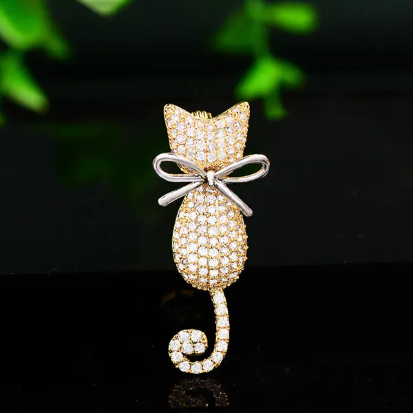 pin cài áo chú mèo đính đá