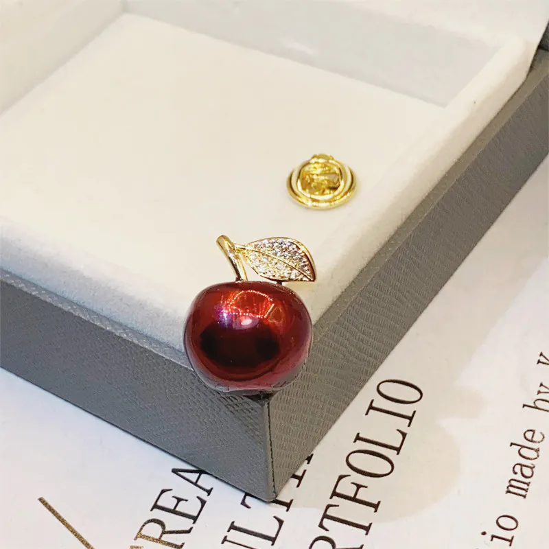 Pin Cài Áo Quả Táo - Hình ảnh 6