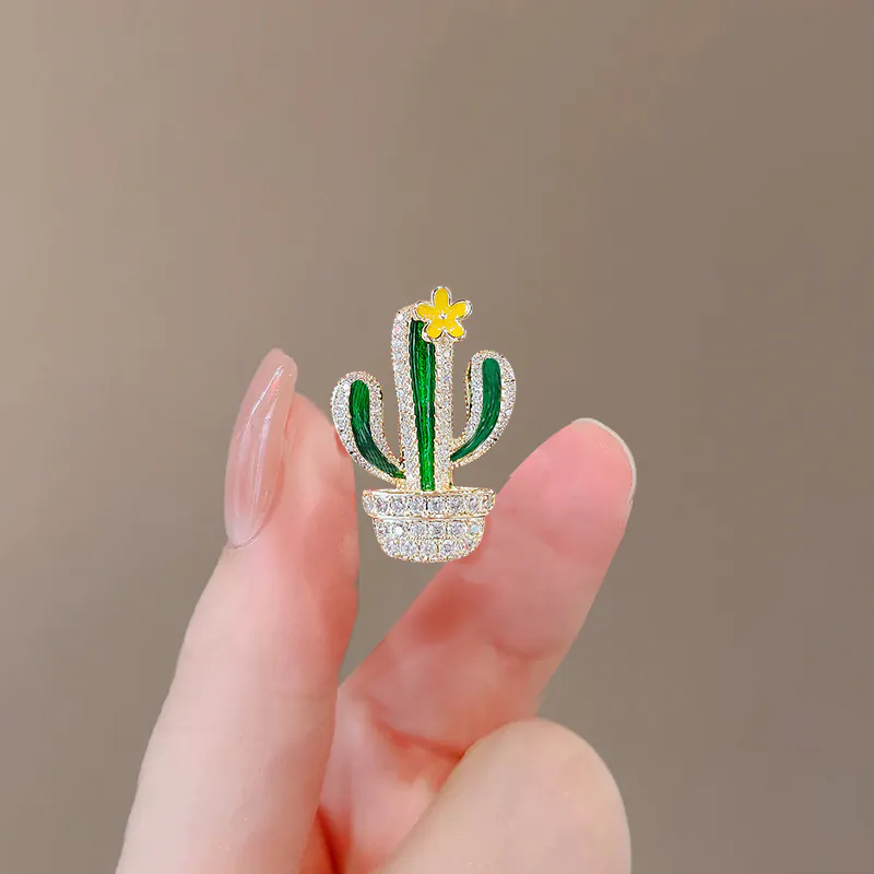 Pin Cài Áo Chậu Xương Rồng Nhỏ Đính Đá - Hình ảnh 6