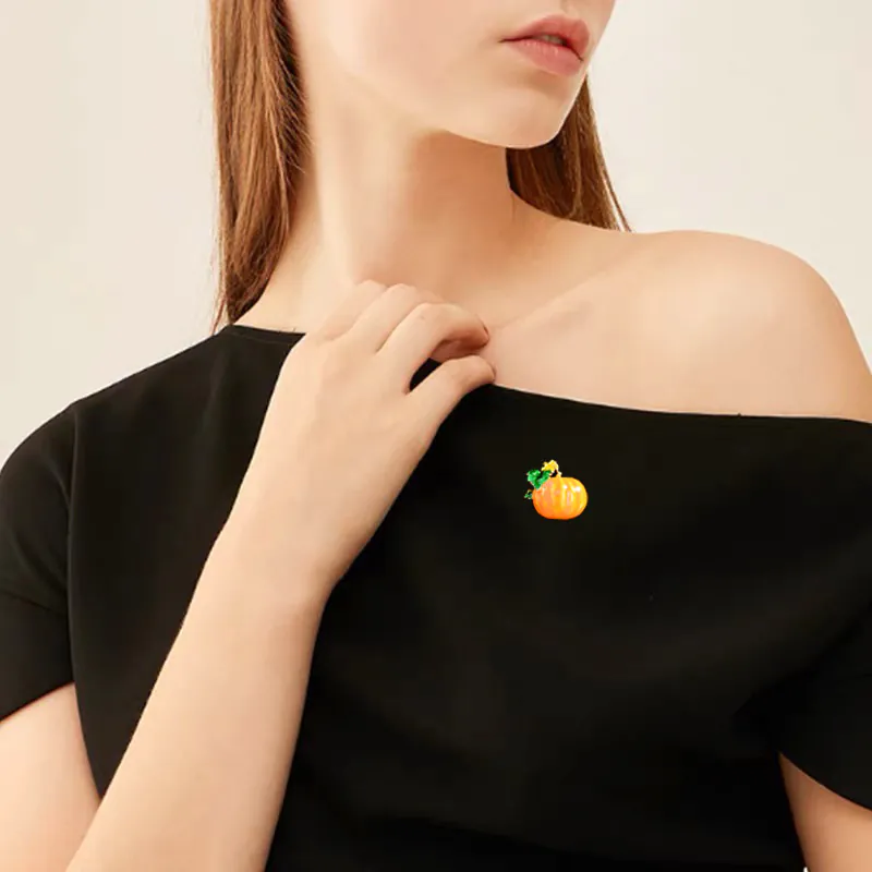 pin cài áo quả bí ngô