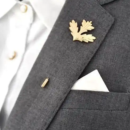 Khuy cài đinh tán nhỏ gọn (Lapel Pin)