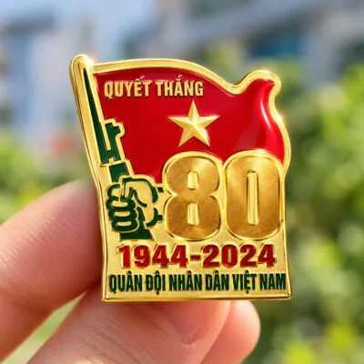 Huy hiệu kỷ niệm