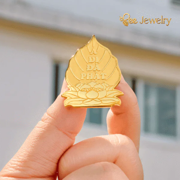 Huy hiệu mạ vàng